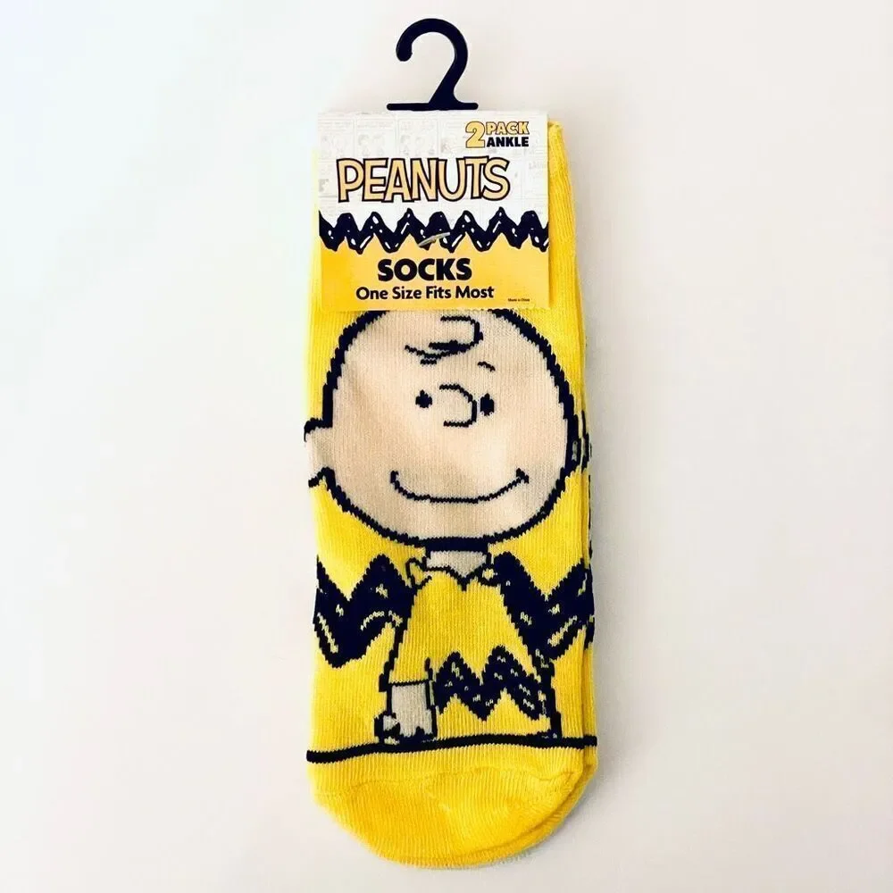 NWT Gorgeous 2 Pack Peanuts OSFM SNOOPY & Charlie Brown White Yellow Ankle Socks